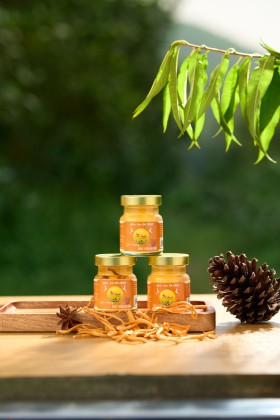 Yến chưng đông trùng hạ thảo