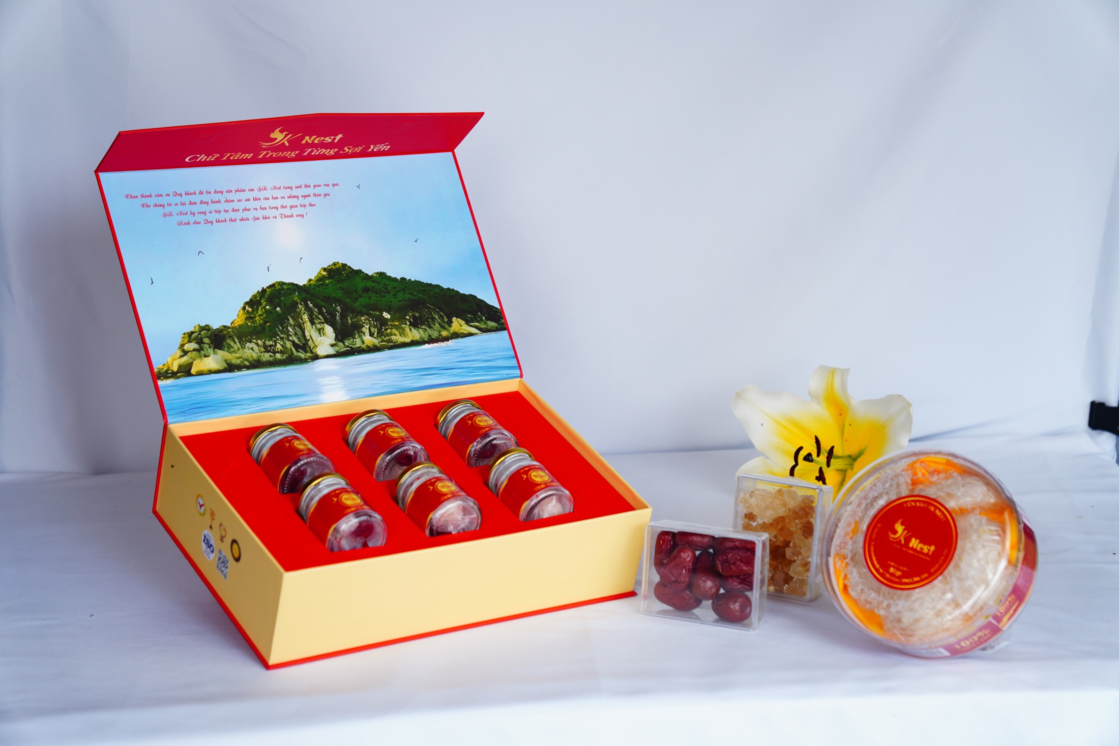 HỘP YẾN TỰ CHƯNG 6 HỦ